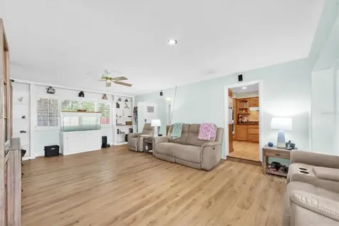1380 Kennywood Drive Largo FL 33770