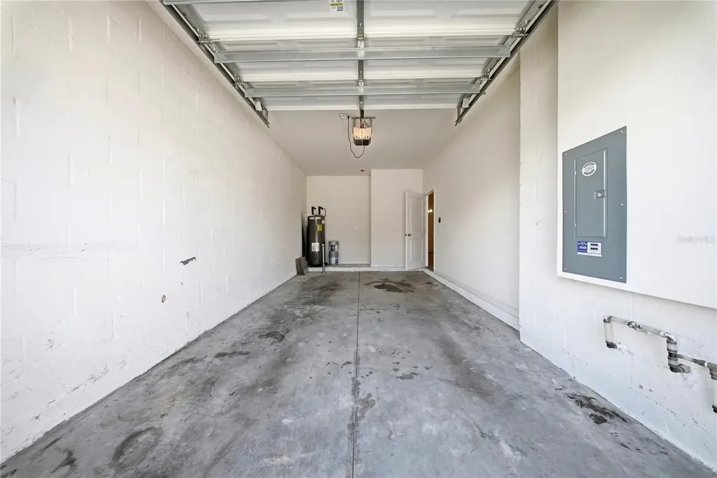 1574 Hubbell Road Wesley Chapel FL 33543