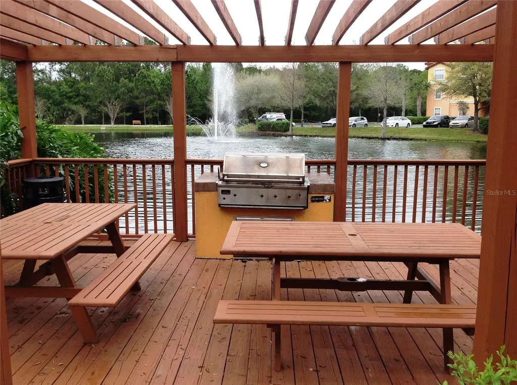 5463 Vineland Road Orlando FL 32811