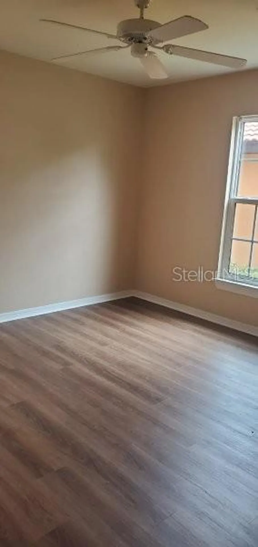 5463 Vineland Road Orlando FL 32811