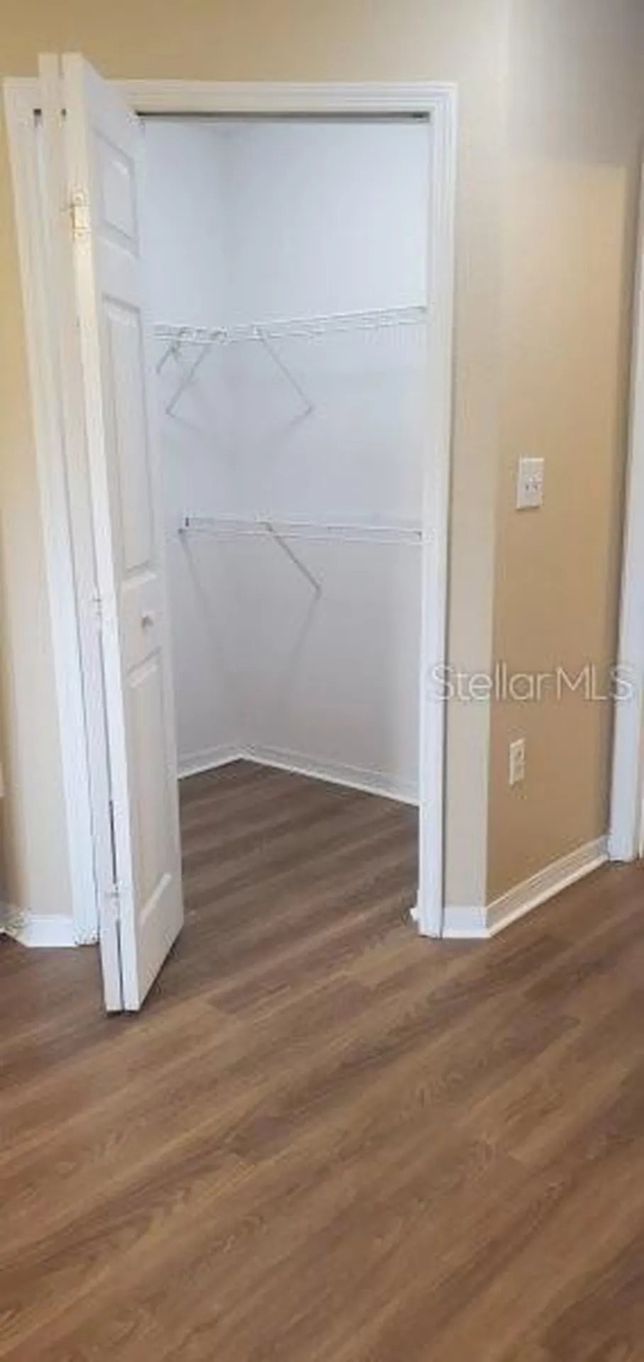 5463 Vineland Road Orlando FL 32811