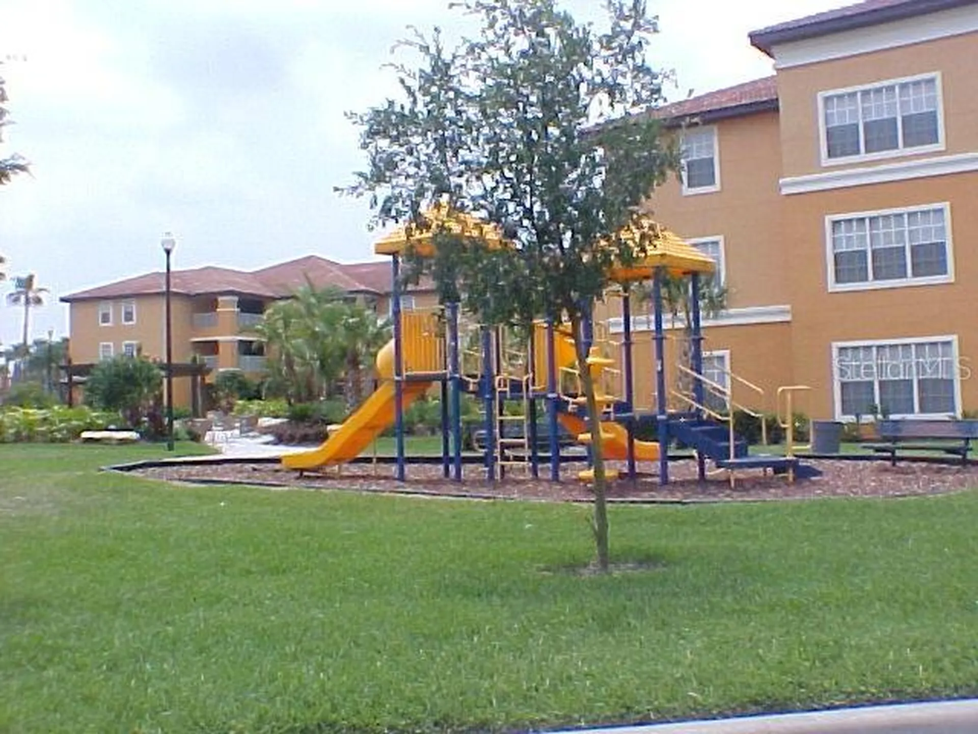5463 Vineland Road Orlando FL 32811