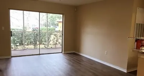 5463 Vineland Road Orlando FL 32811