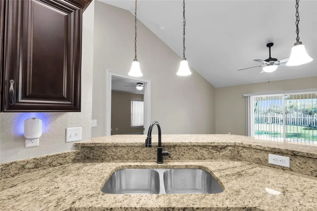 1645 SW 168th Loop Ocala FL 34473