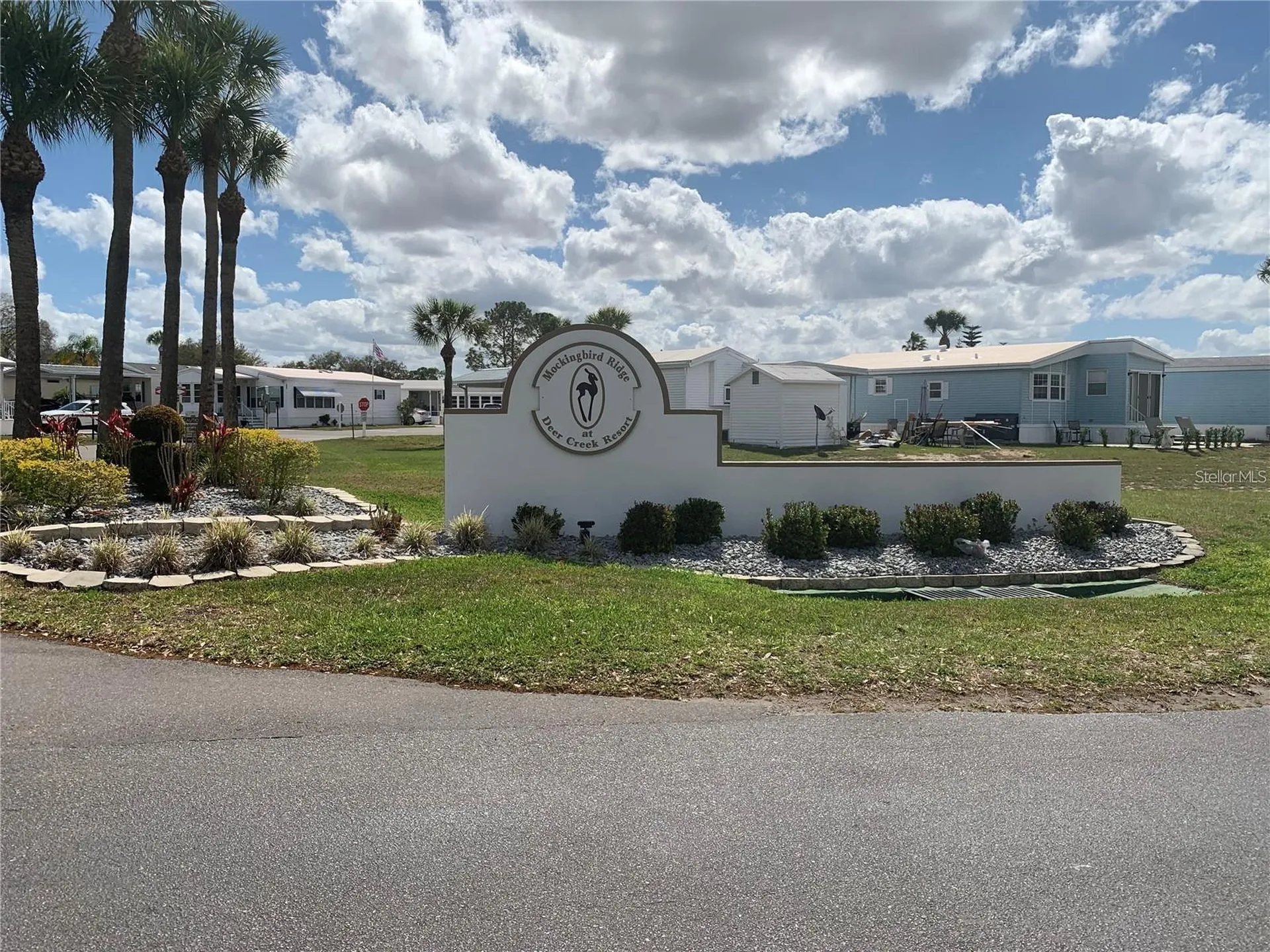 319 Broken Woods Boulevard Davenport FL 33837