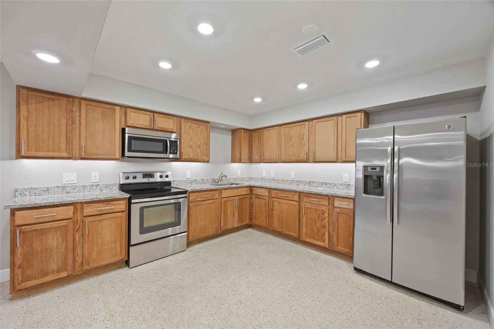 409 Debra Drive Brandon FL 33510