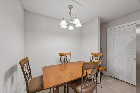 409 Debra Drive Brandon FL 33510