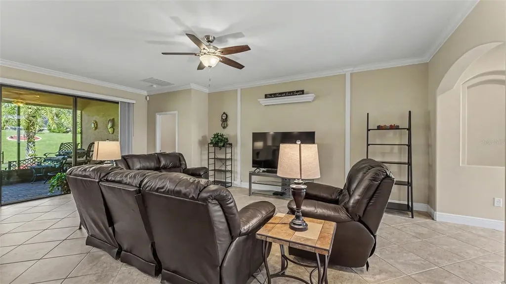 1950 Via Lago Drive Lakeland FL 33810