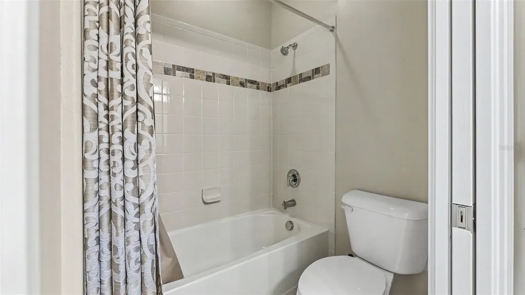 1950 Via Lago Drive Lakeland FL 33810