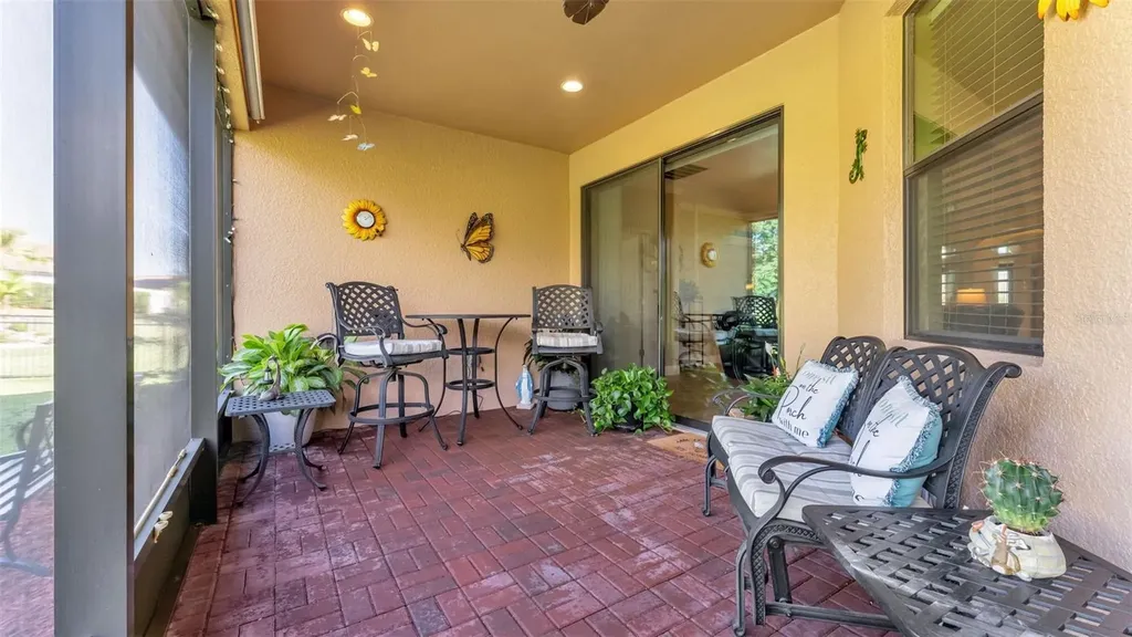 1950 Via Lago Drive Lakeland FL 33810