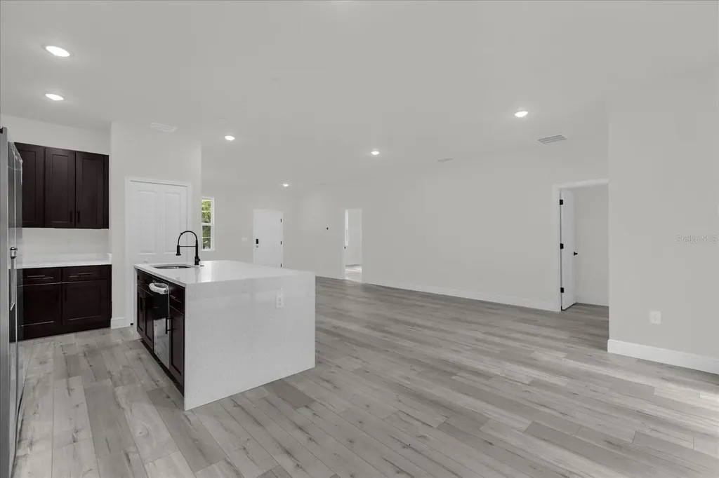 1377 W Alexander Drive Citrus Springs FL 34434