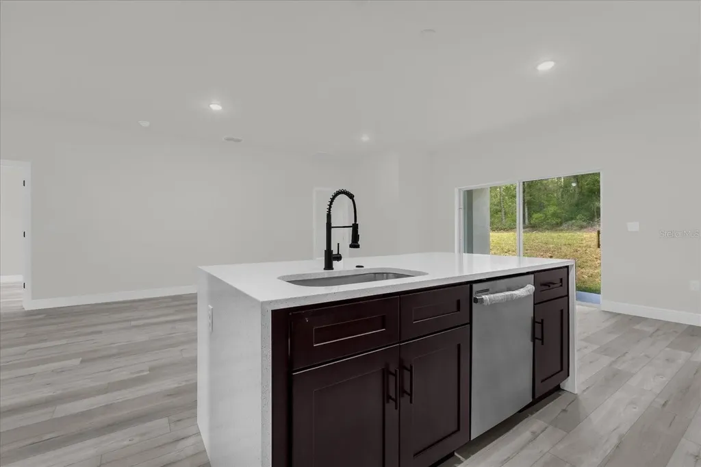 1377 W Alexander Drive Citrus Springs FL 34434