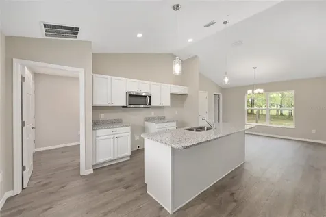 3853 SW Soundview Drive Dunnellon FL 34431