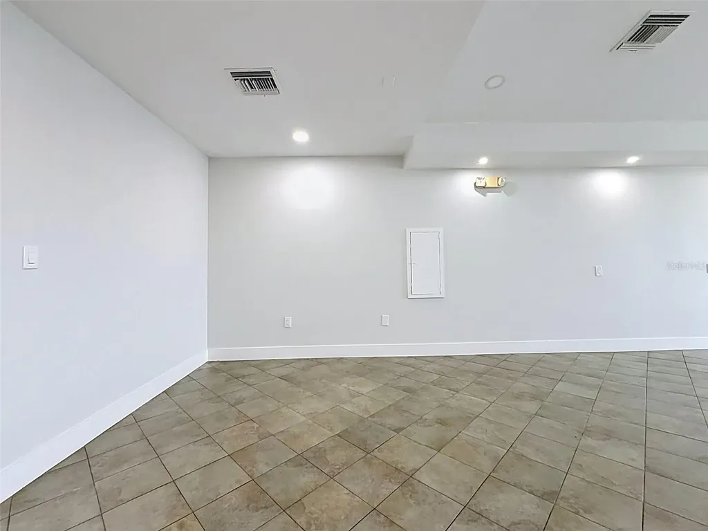 13414 Us Highway 19 Hudson FL 34667