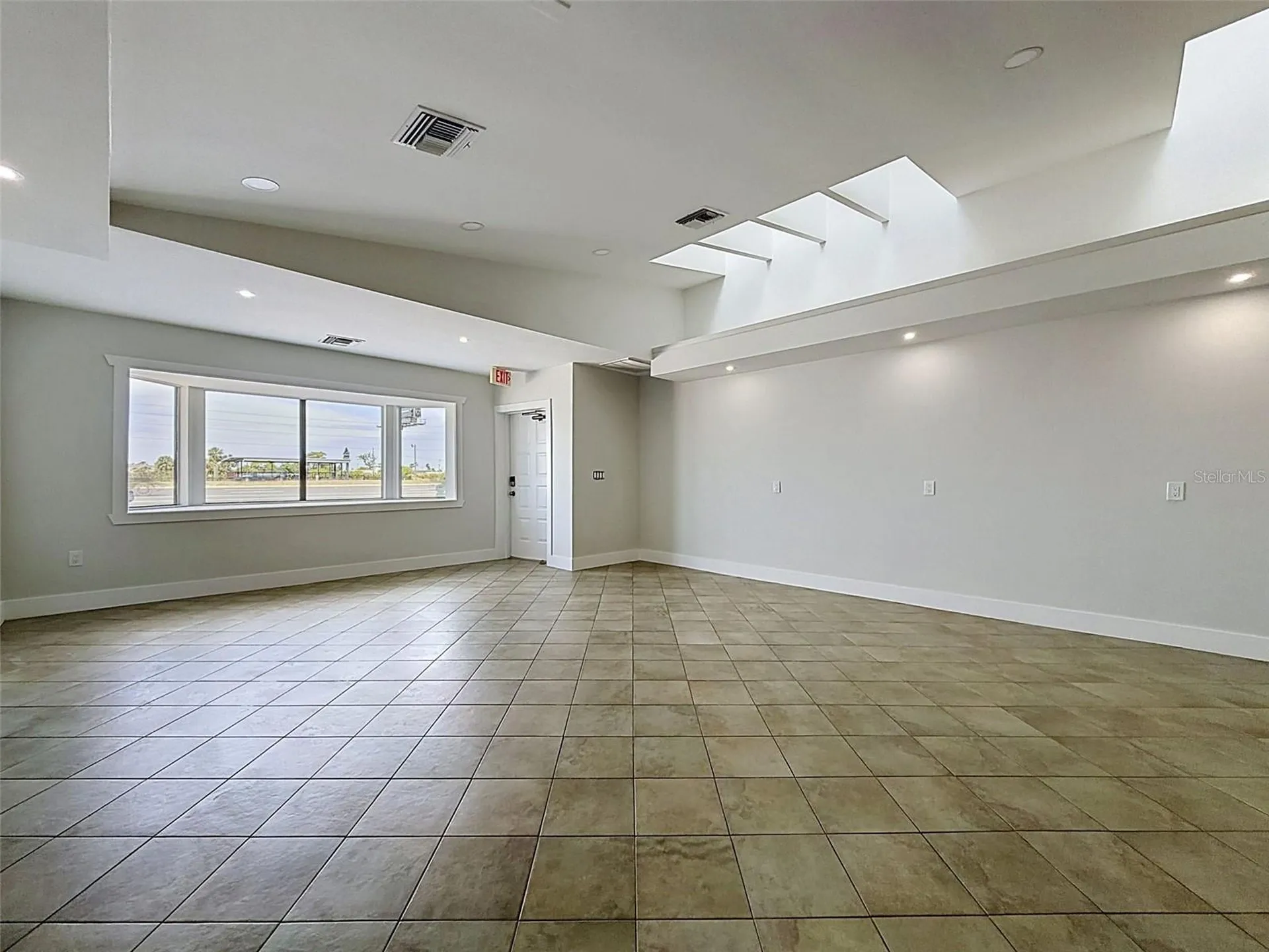 13414 Us Highway 19 Hudson FL 34667