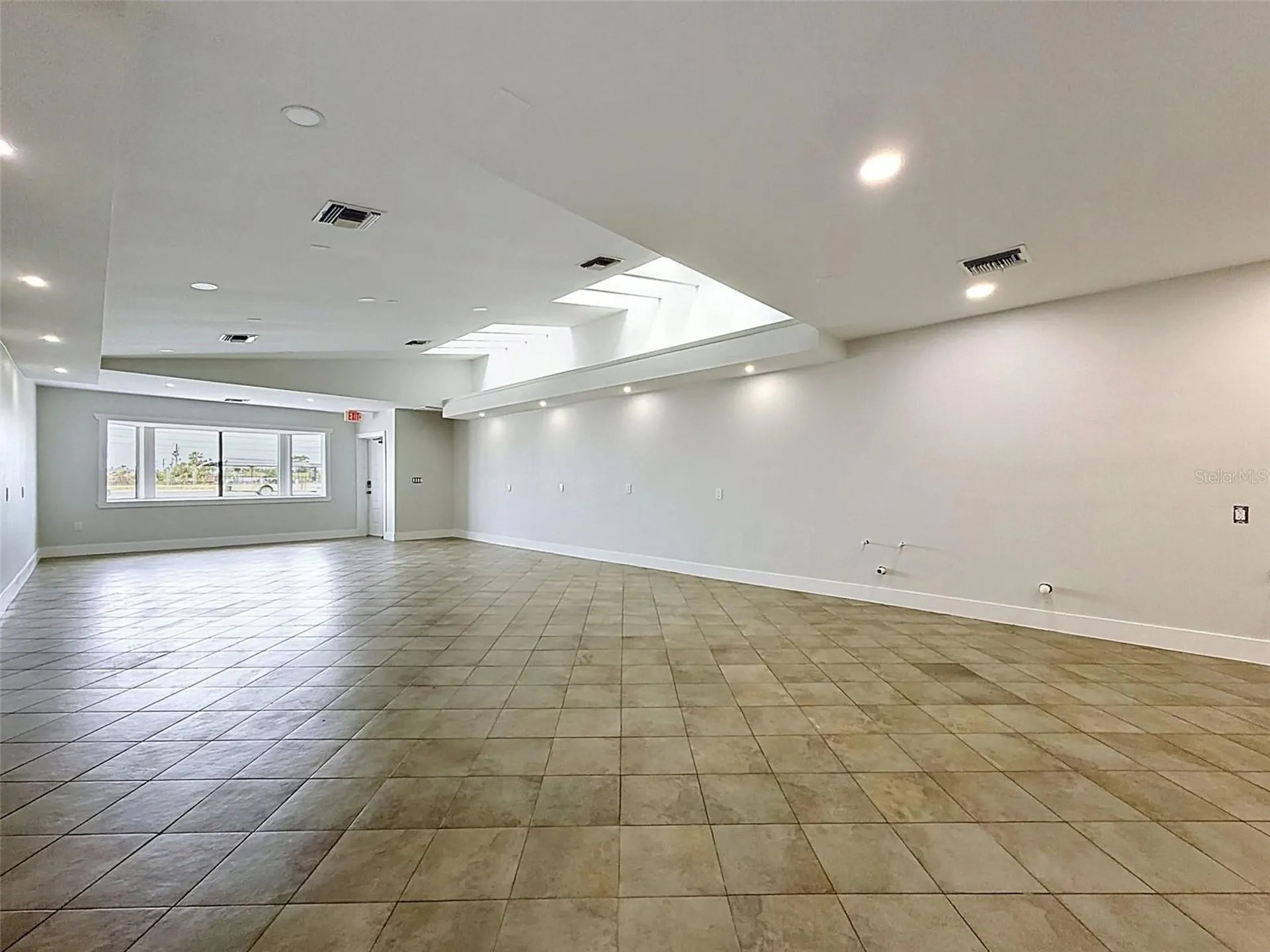13414 Us Highway 19 Hudson FL 34667