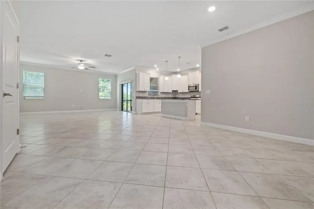 1295 White Fox Run Lutz FL 33549