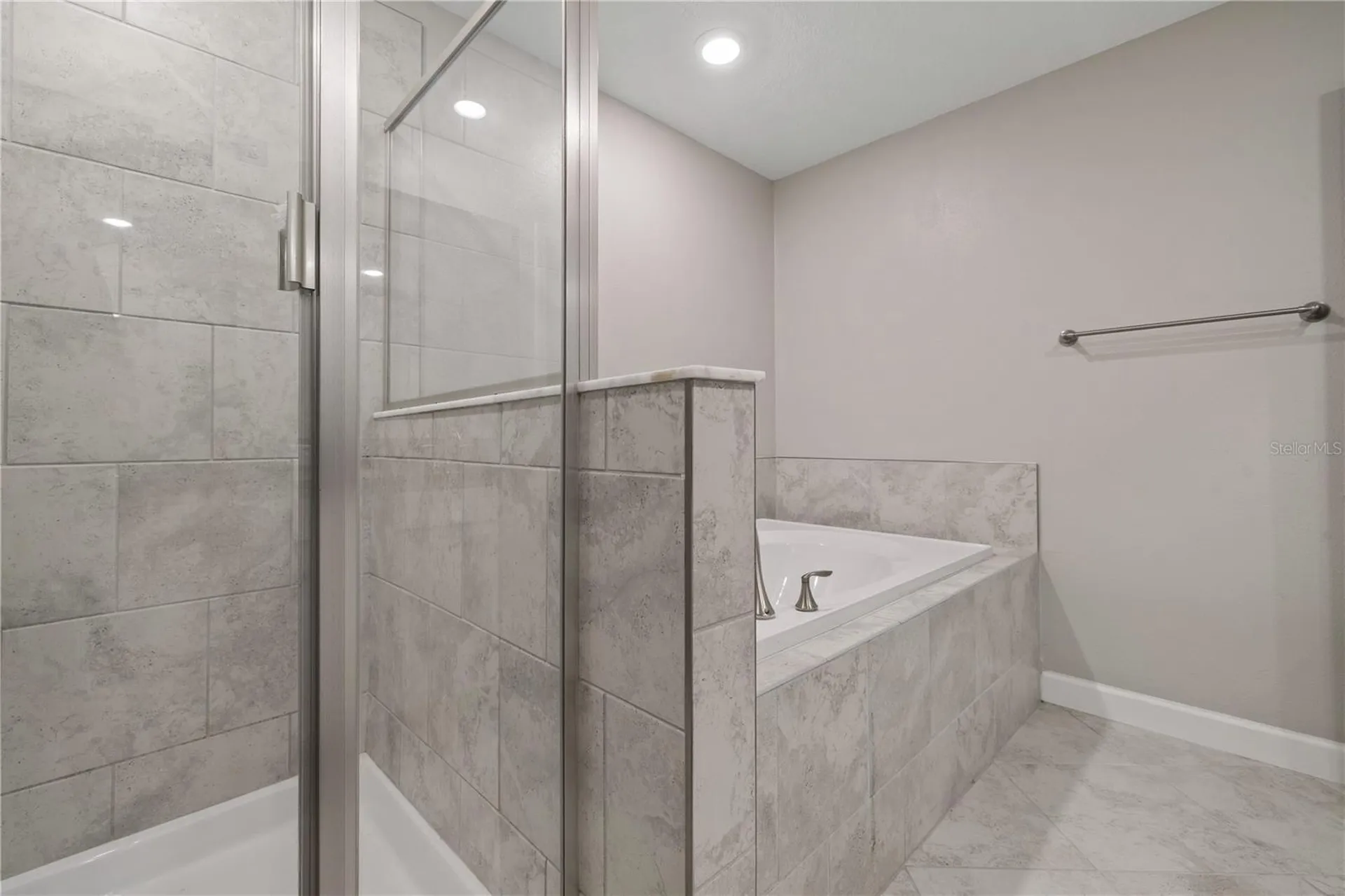 1295 White Fox Run Lutz FL 33549