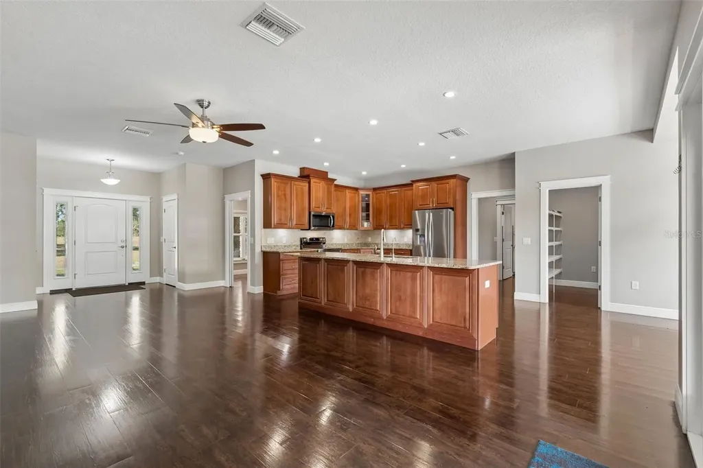 29913 Darby Road Dade City FL 33525
