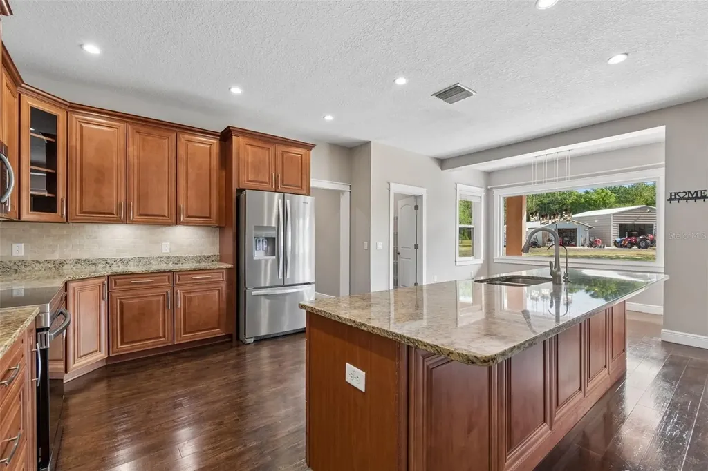 29913 Darby Road Dade City FL 33525