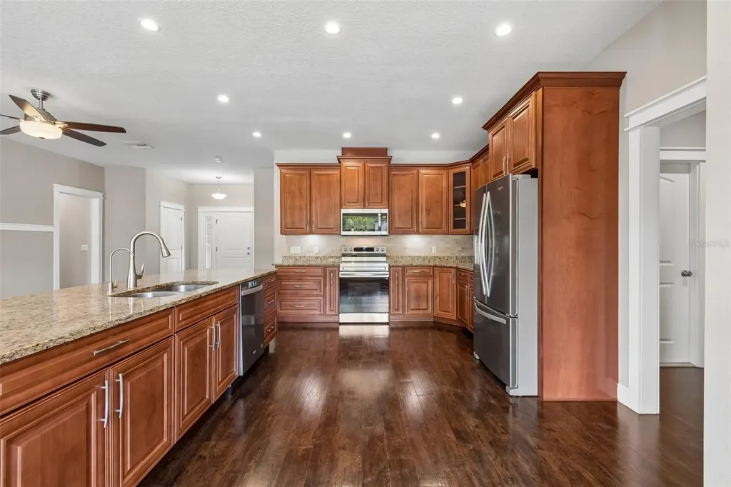 29913 Darby Road Dade City FL 33525