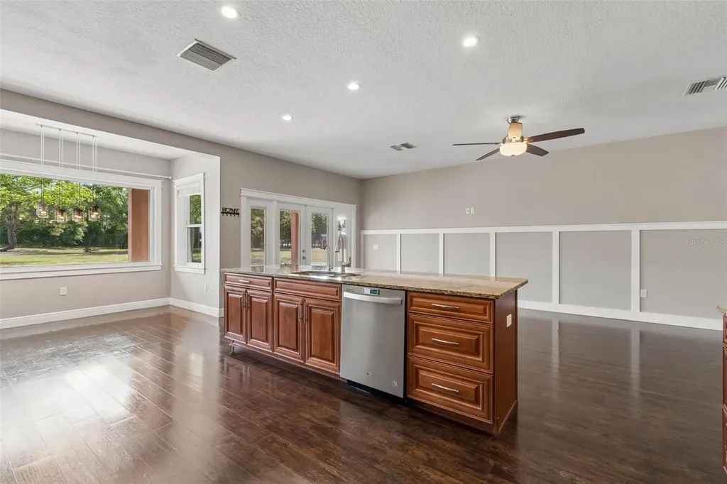29913 Darby Road Dade City FL 33525
