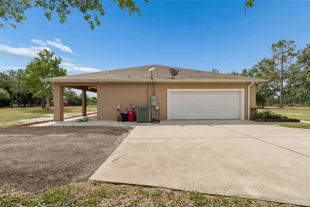 29913 Darby Road Dade City FL 33525