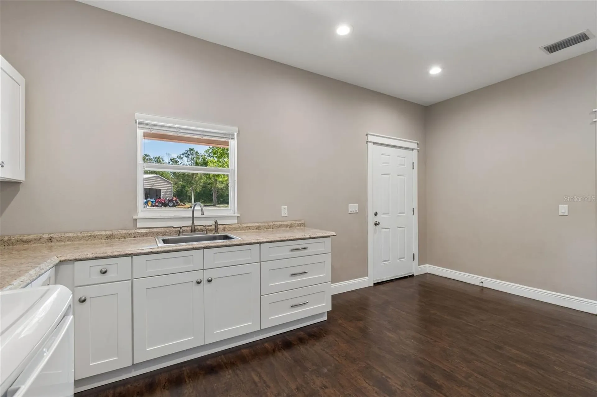 29913 Darby Road Dade City FL 33525