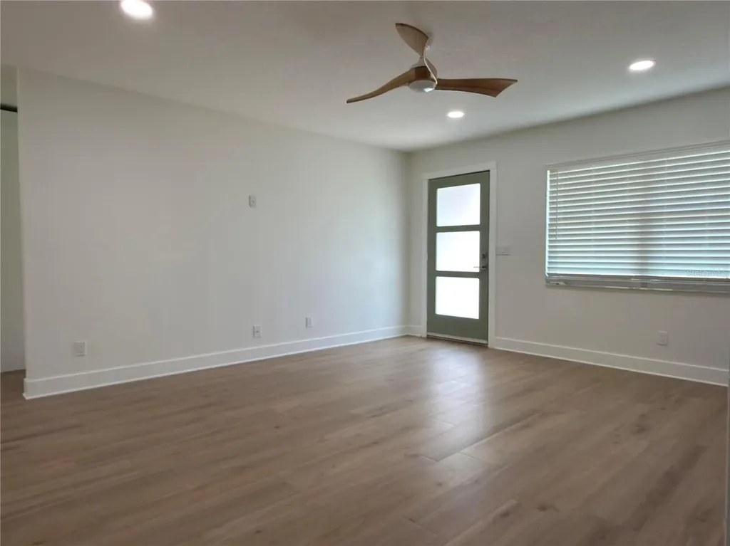2401 16th Avenue N St Petersburg FL 33713