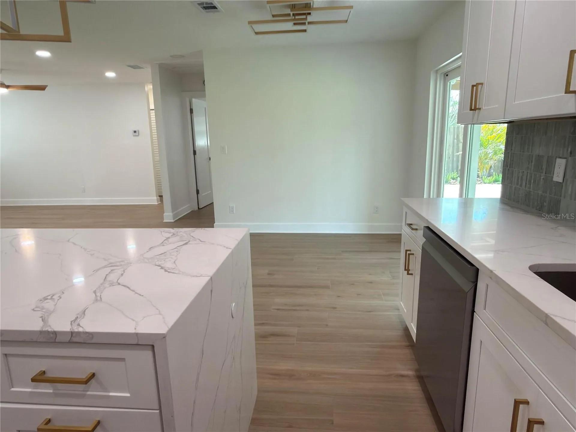 2401 16th Avenue N St Petersburg FL 33713