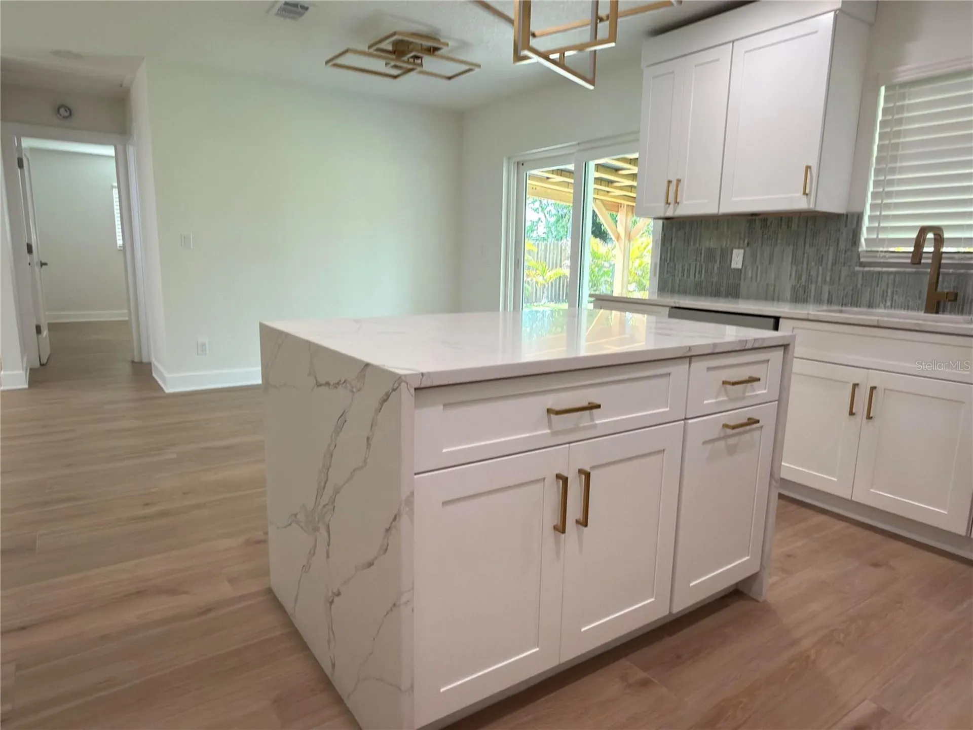 2401 16th Avenue N St Petersburg FL 33713