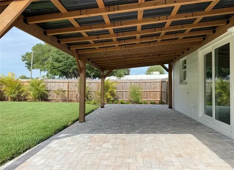 2401 16th Avenue N St Petersburg FL 33713