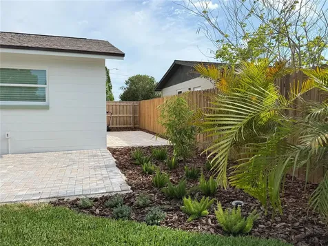 2401 16th Avenue N St Petersburg FL 33713