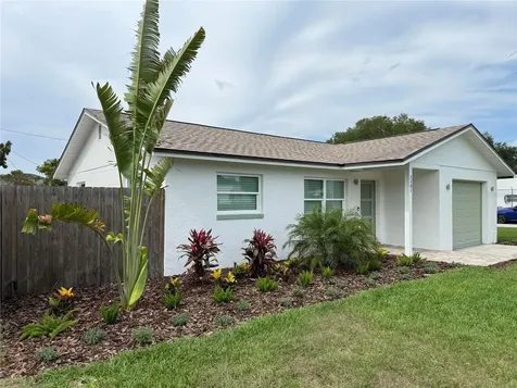 2401 16th Avenue N St Petersburg FL 33713