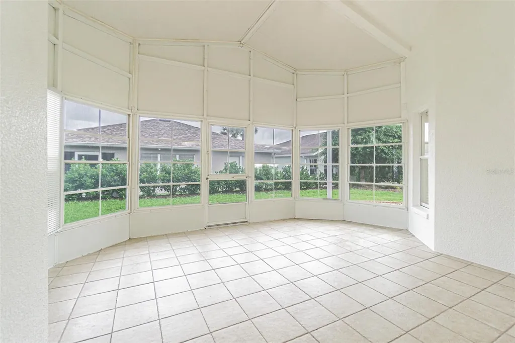 10245 Buncombe Way San Antonio FL 33576