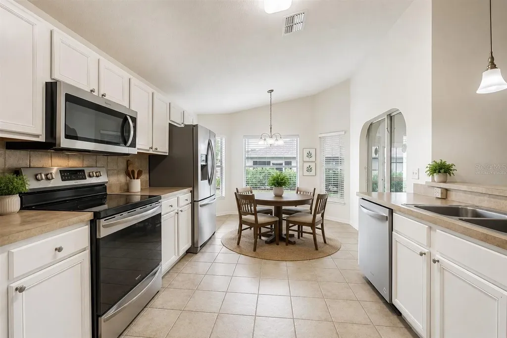 10245 Buncombe Way San Antonio FL 33576
