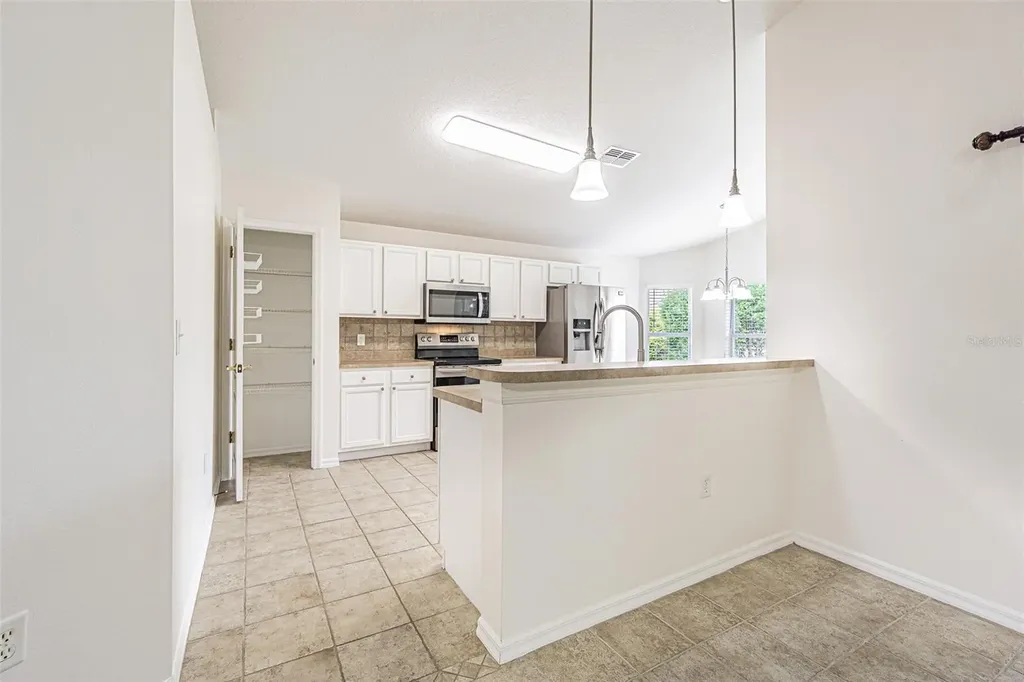10245 Buncombe Way San Antonio FL 33576