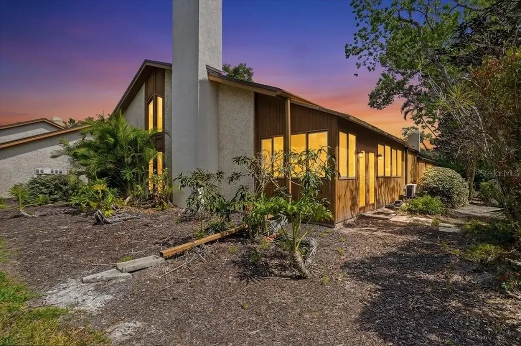7522 4th Avenue W Bradenton FL 34209