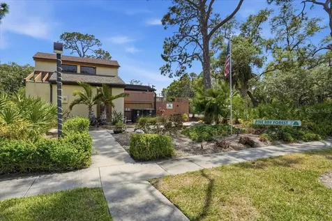 7522 4th Avenue W Bradenton FL 34209
