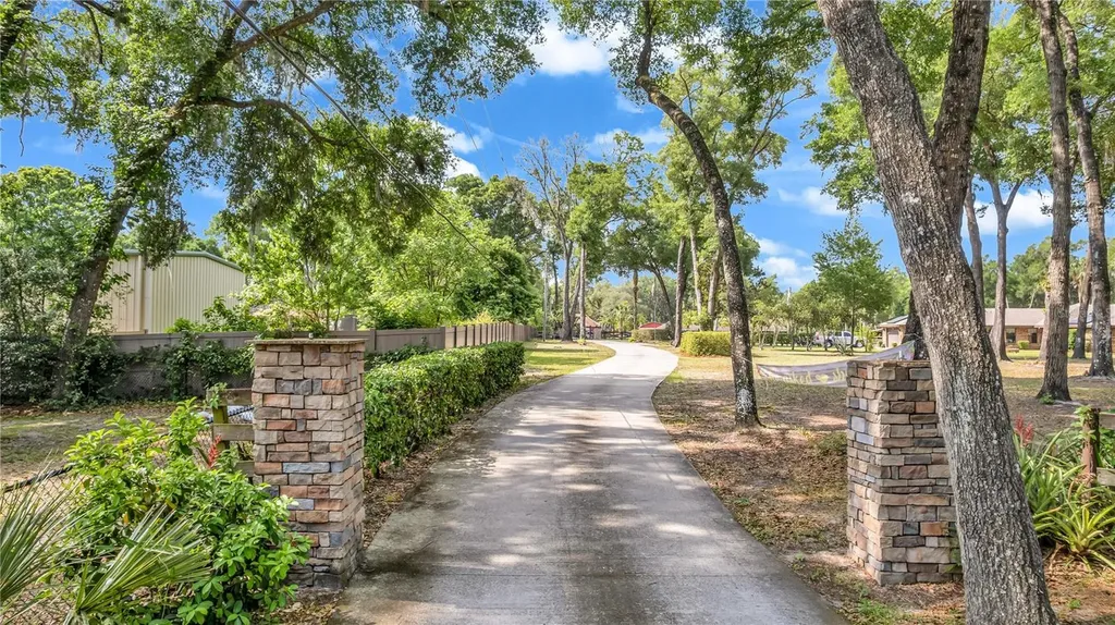 721 Mcgregor Road Deland FL 32720