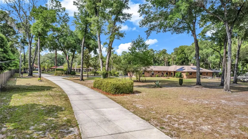 721 Mcgregor Road Deland FL 32720