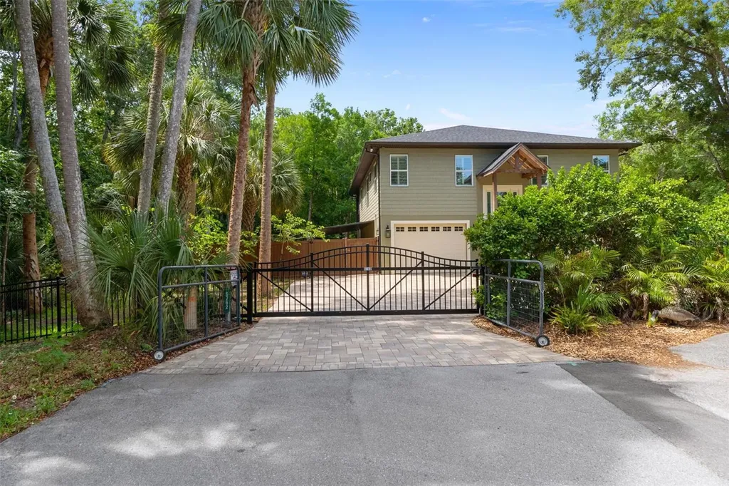 6762 E Richard Drive Weeki Wachee FL 34607