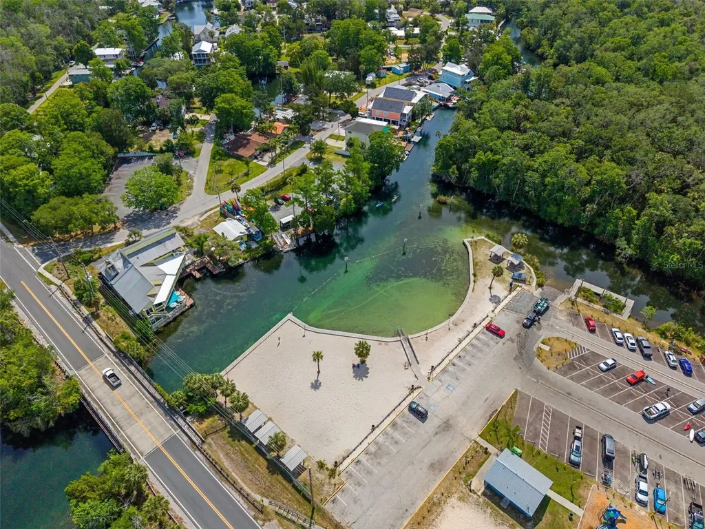 6762 E Richard Drive Weeki Wachee FL 34607