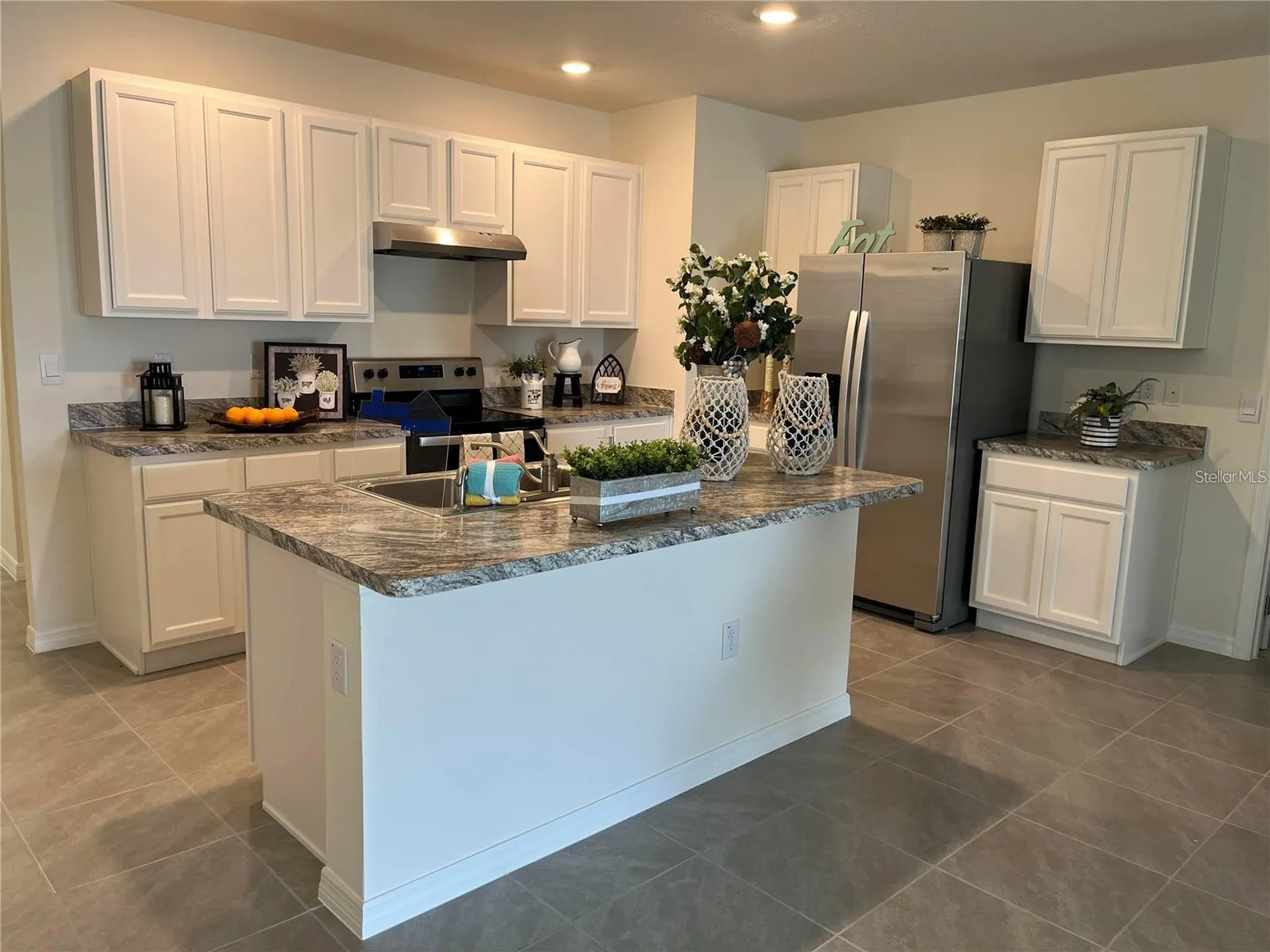 1548 Catbriar Way Davenport FL 33837