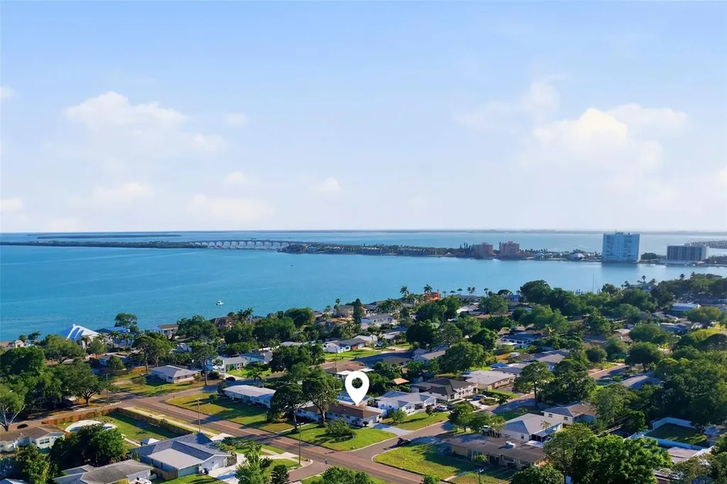 6801 Pinellas Point Drive S St Petersburg FL 33712
