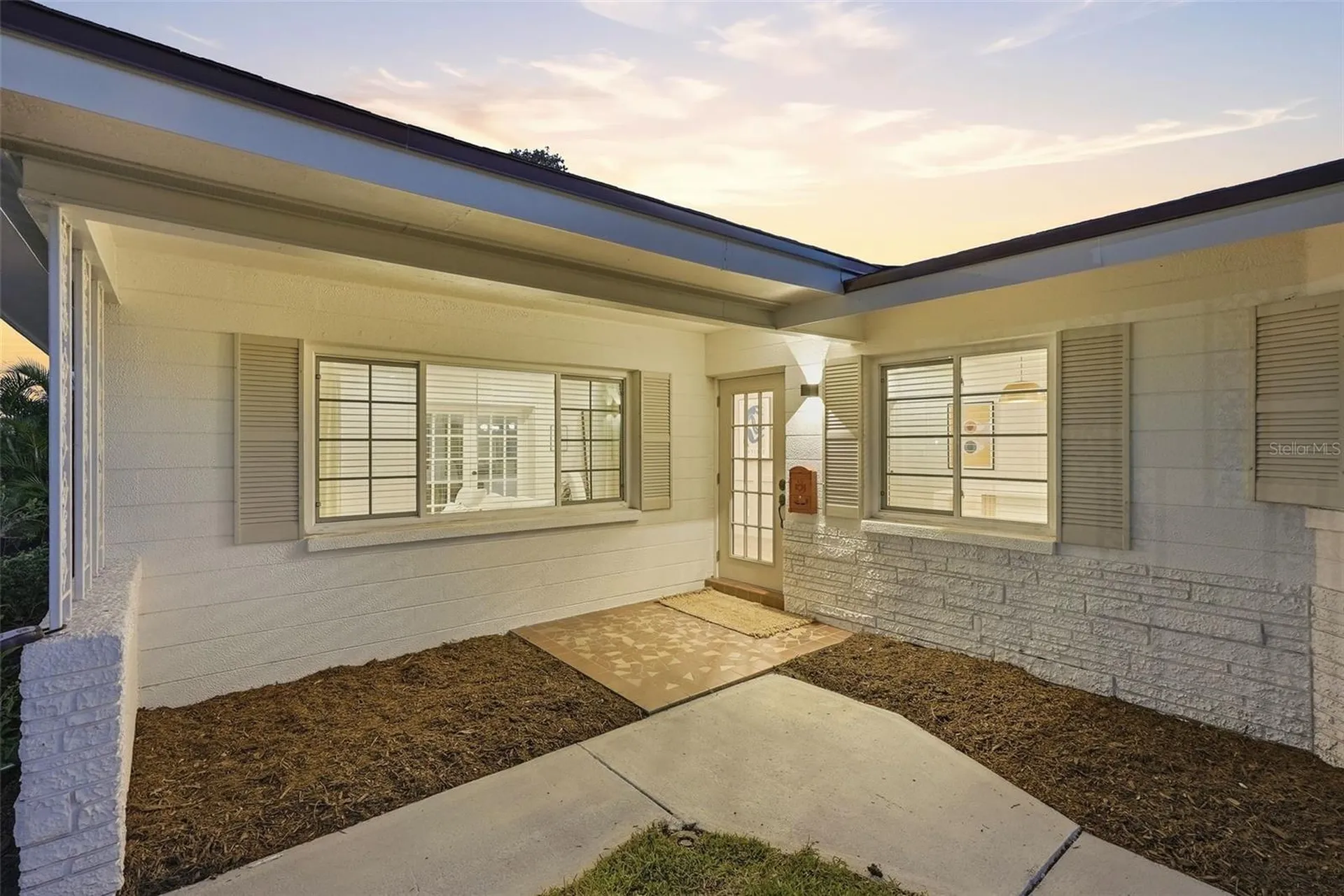 6801 Pinellas Point Drive S St Petersburg FL 33712