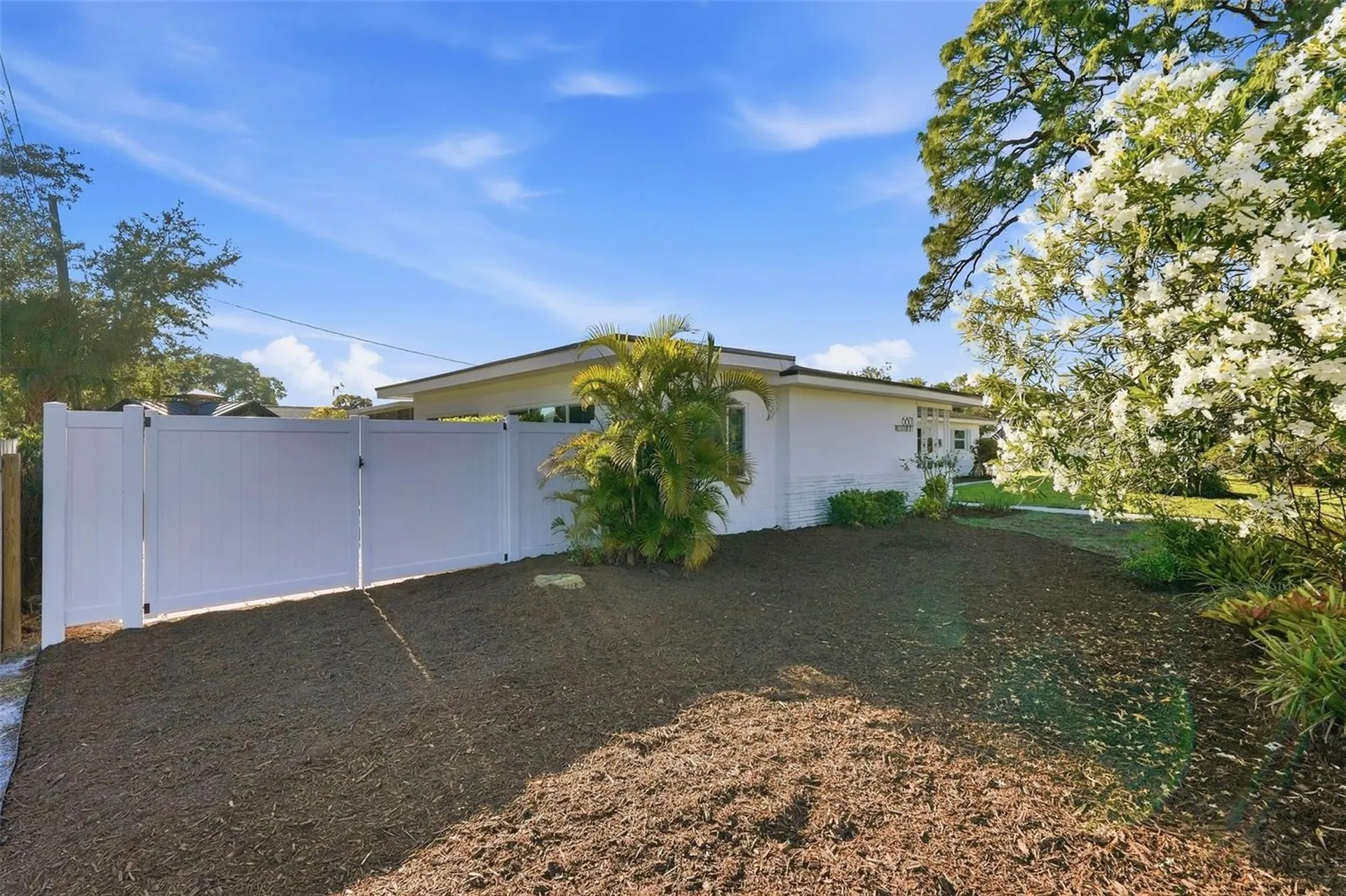 6801 Pinellas Point Drive S St Petersburg FL 33712