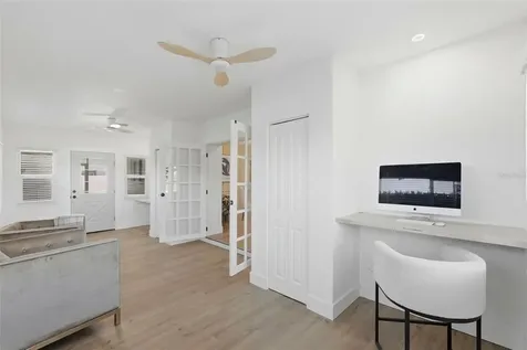 6801 Pinellas Point Drive S St Petersburg FL 33712