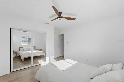 6801 Pinellas Point Drive S St Petersburg FL 33712