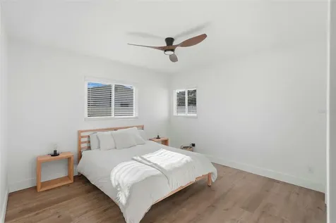 6801 Pinellas Point Drive S St Petersburg FL 33712